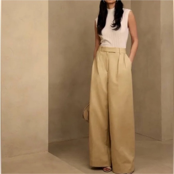 Banana Republic Cruise Wide Leg Pant High Waisted Maverick Tan Women’s 2 Petite - Picture 1 of 13
